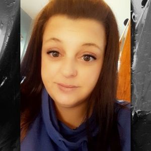 Meet your Posher, Robyn